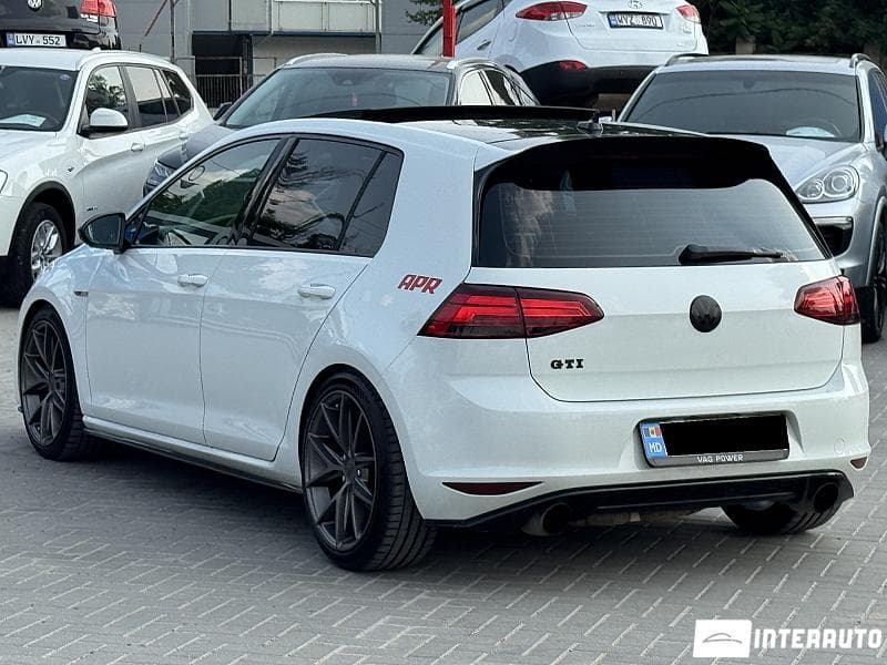 2015 Volkswagen Golf GTI — Miniatură 2
