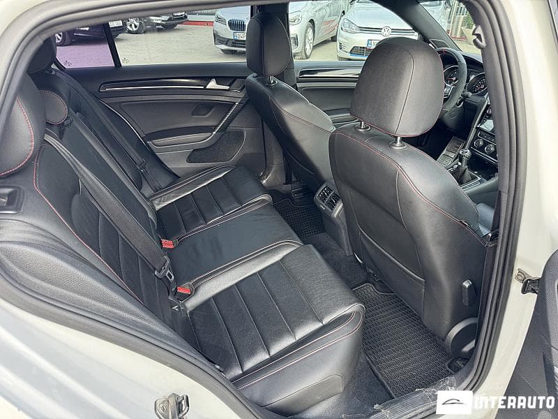 2015 Volkswagen Golf GTI — Miniatură 25