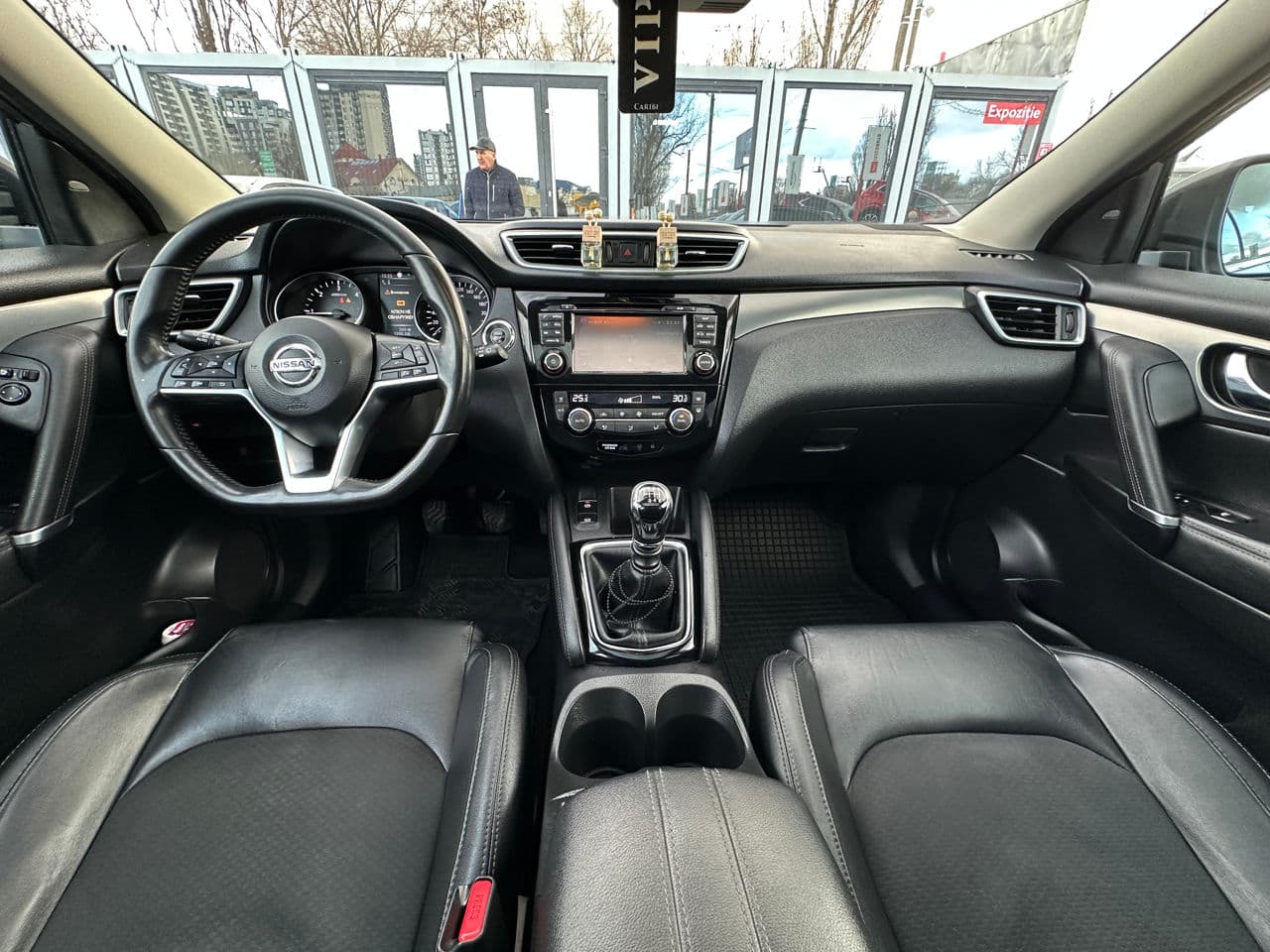 2017 Nissan Qashqai — Miniatură 10