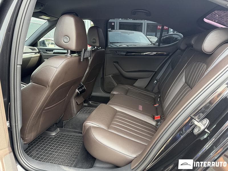 2018 Skoda Superb — Miniatură 16