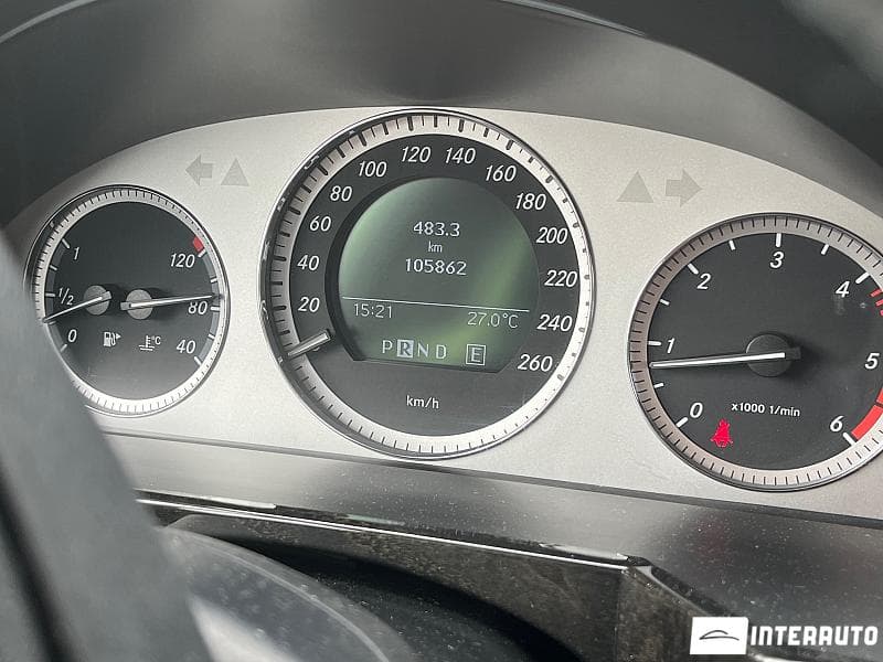 2011 Mercedes GLK 220 — Miniatură 9