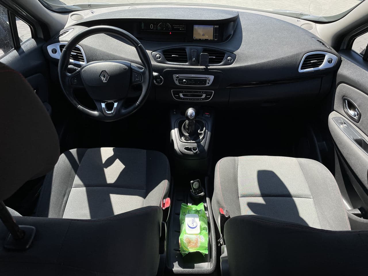 Renault Grand Scenic 2013 — Миниатюра 8