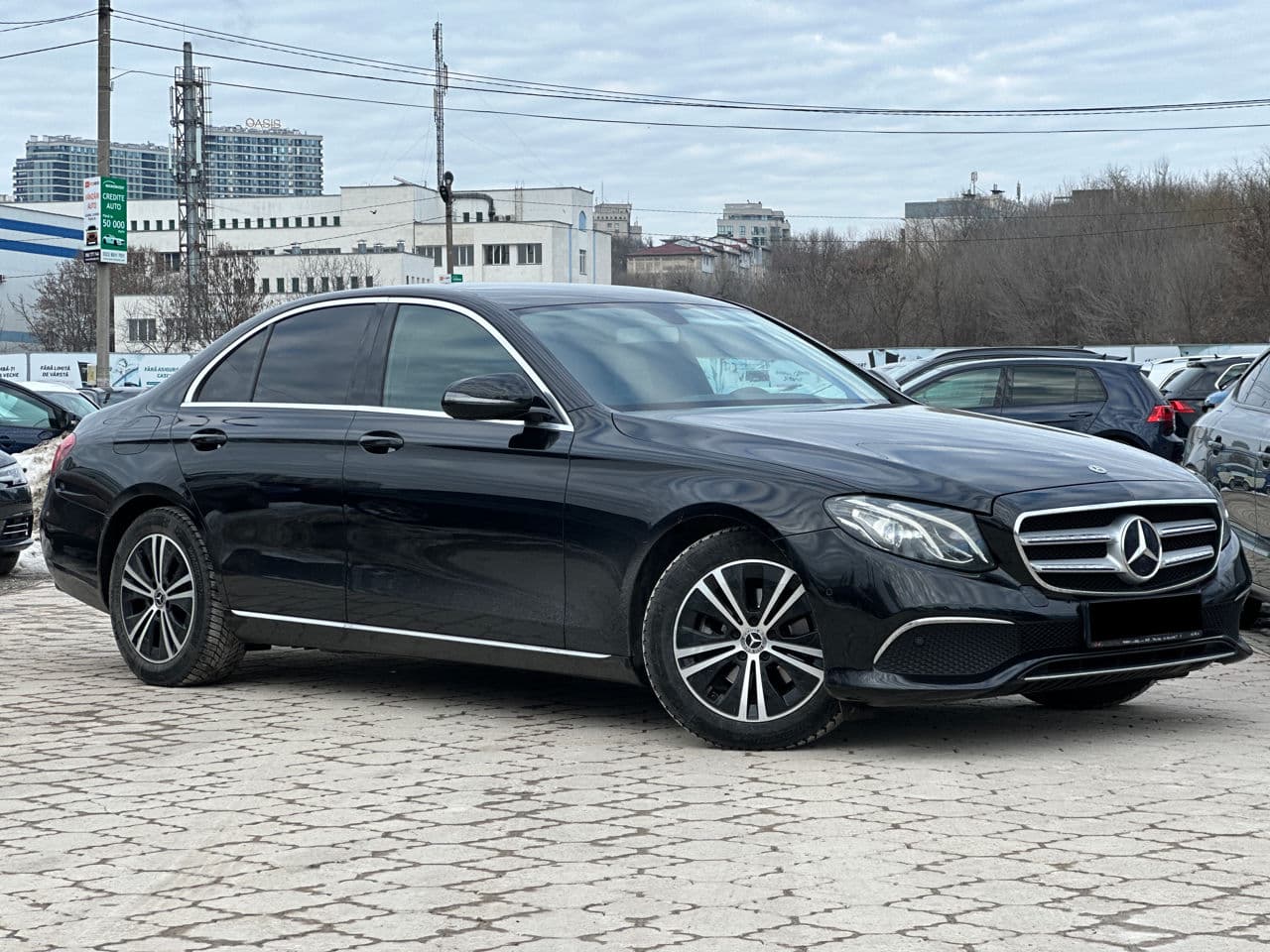 2019 Mercedes E 200 — Miniatură 4