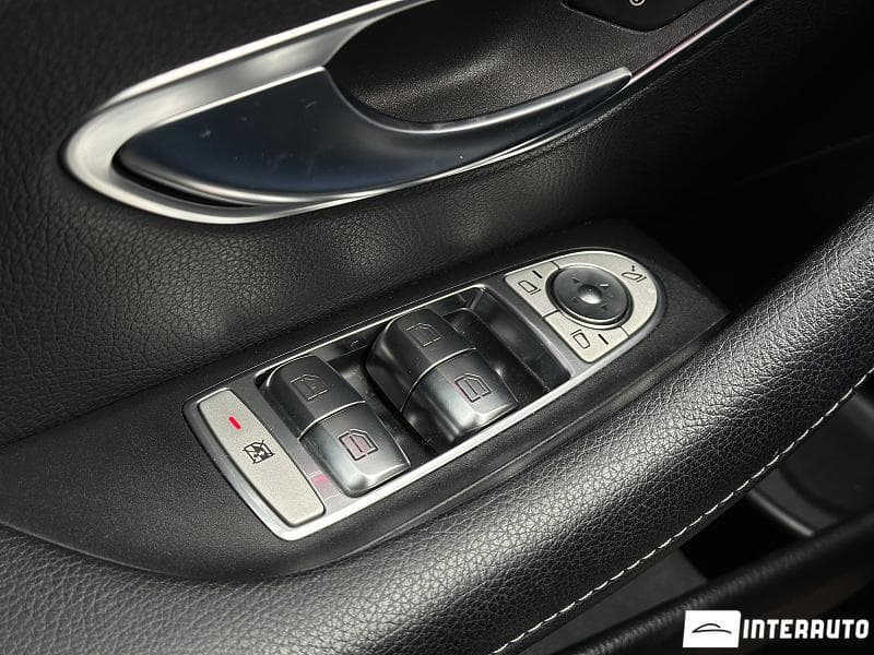 2019 Mercedes E 200 — Miniatură 9