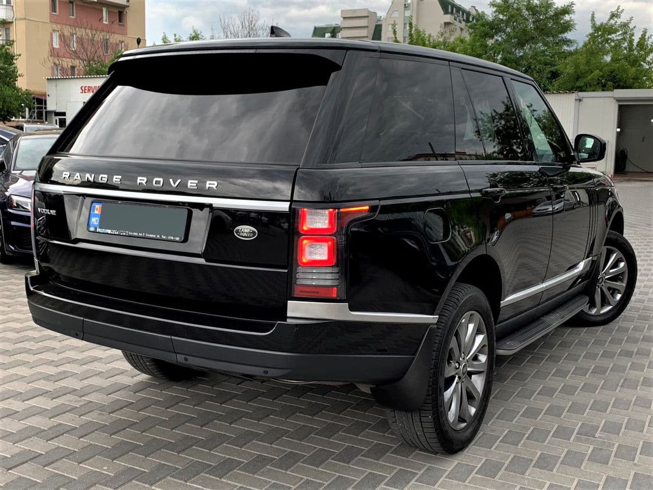 2016 Land Rover Range Rover Vogue — Miniatură 4