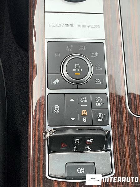 2016 Land Rover Range Rover Vogue — Miniatură 14