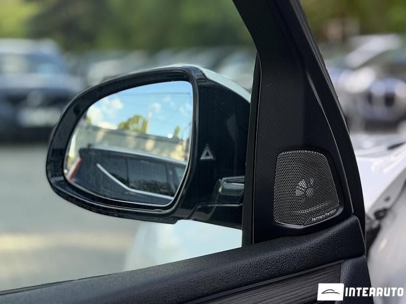 BMW X5 2.5D 2016 — Миниатюра 8