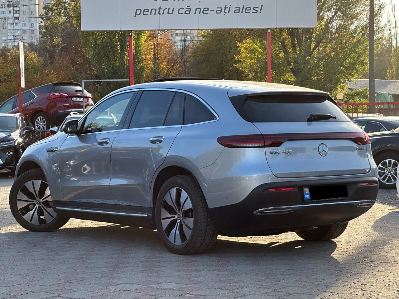 2019 Mercedes EQC 400 — Miniatură 2