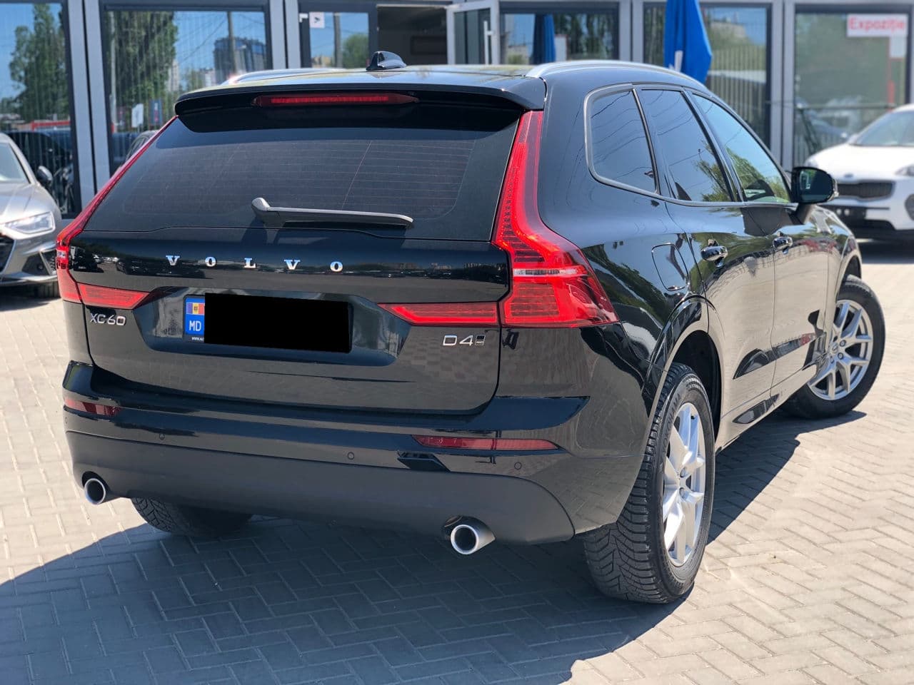 2018 Volvo XC 60 — Miniatură 3