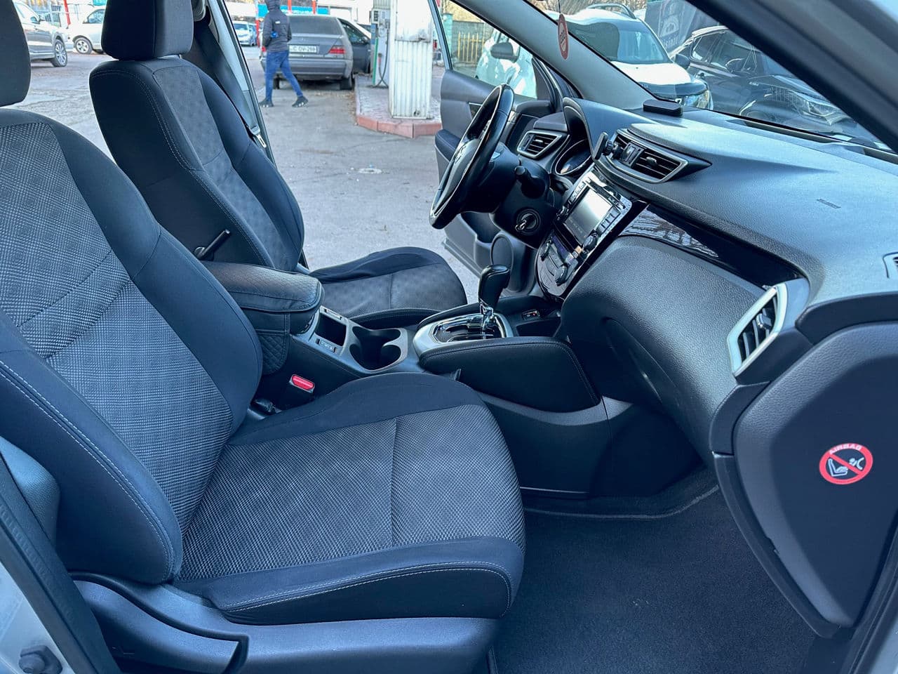 2014 Nissan Qashqai — Miniatură 5