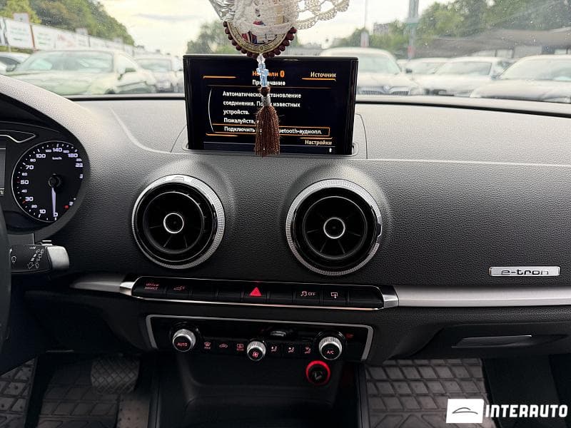 2015 Audi A3 E-tron — Miniatură 13