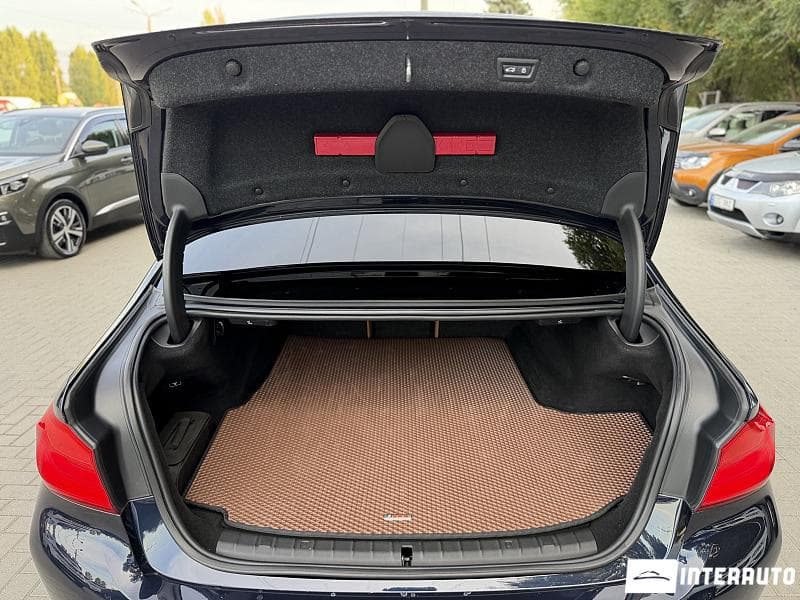 BMW 530e 2017 — Миниатюра 25