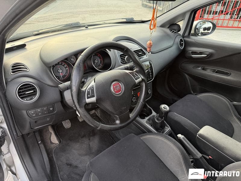 2012 Fiat Punto — Miniatură 5