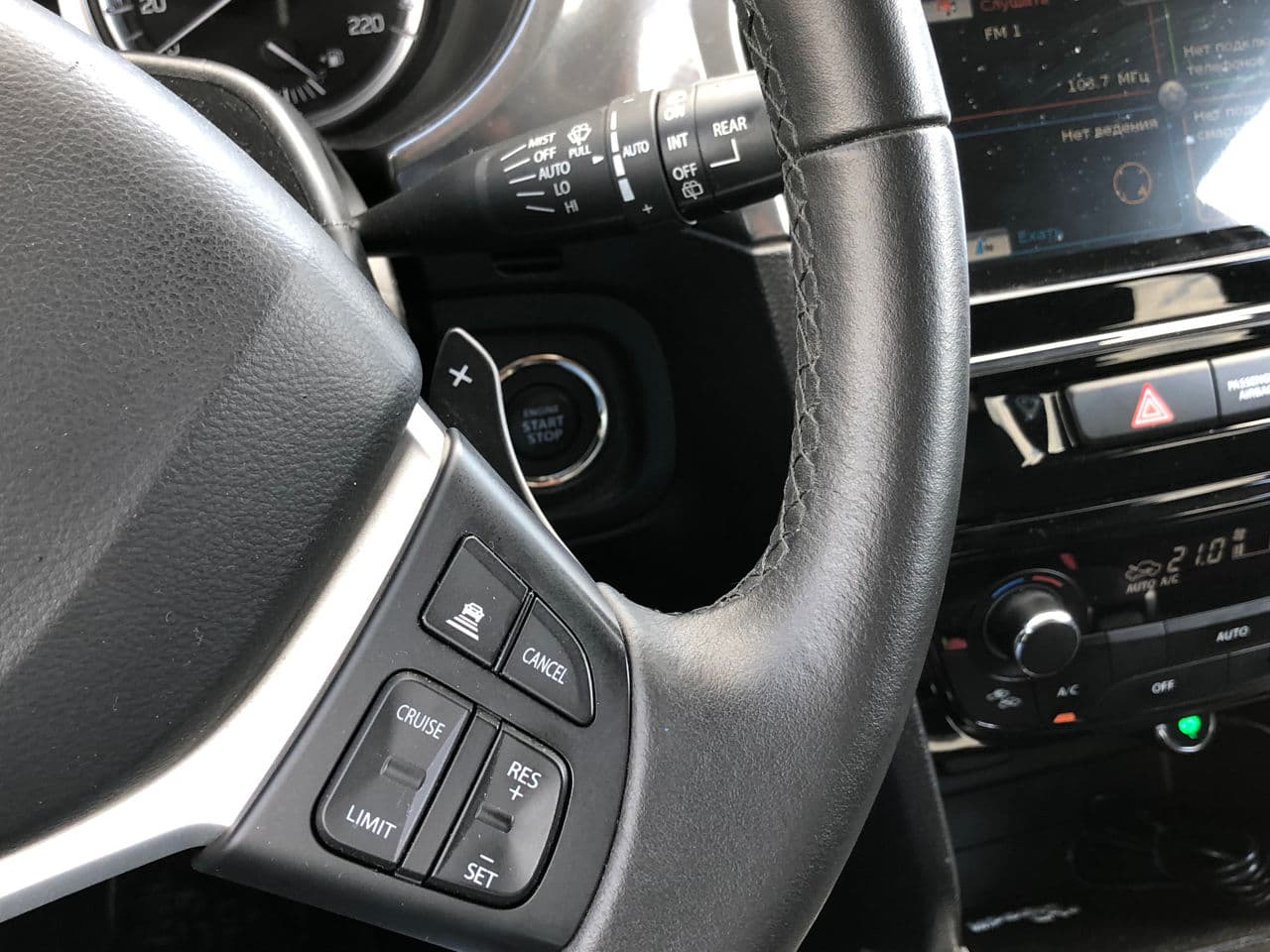 2017 Suzuki Vitara — Miniatură 10