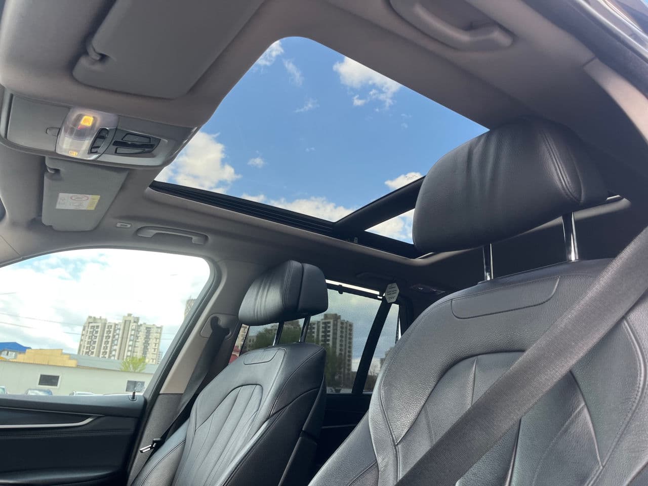 BMW X5 4.0e 2015 — Миниатюра 16