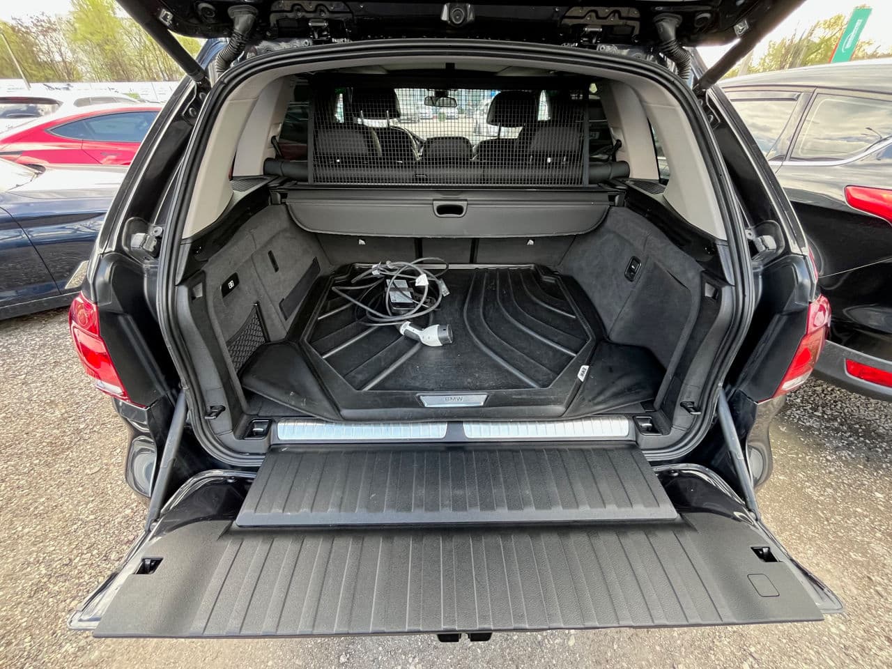 BMW X5 4.0e 2015 — Миниатюра 21