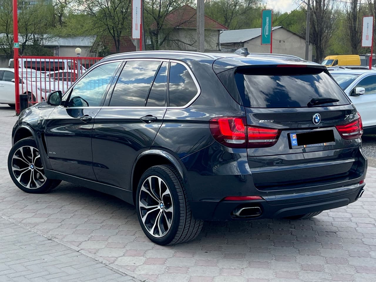 BMW X5 4.0e 2015 — Миниатюра 2