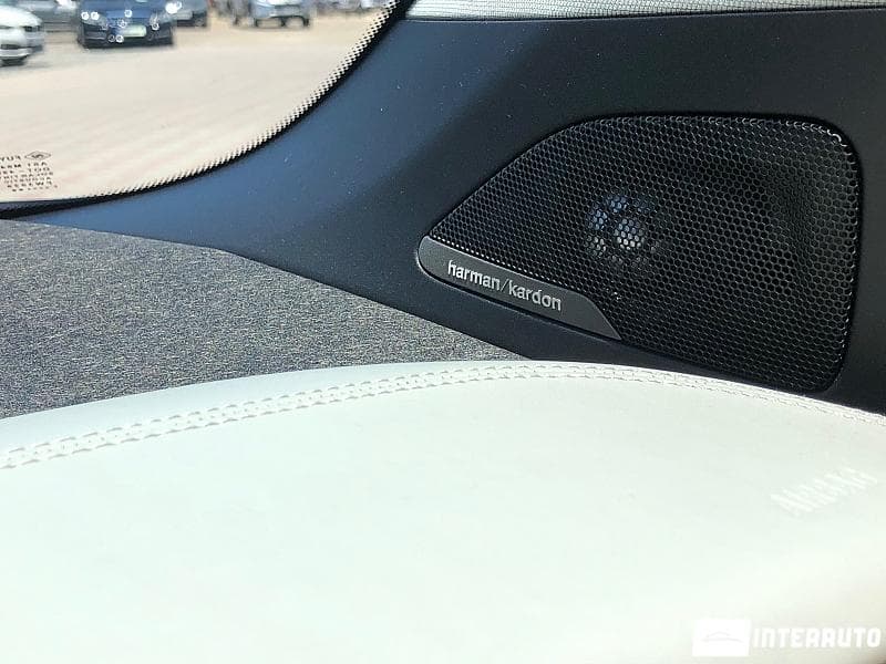 2015 BMW i3 — Miniatură 10