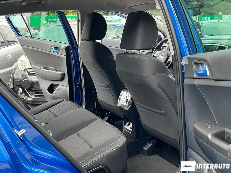 2021 Kia Sportage — Miniatură 17