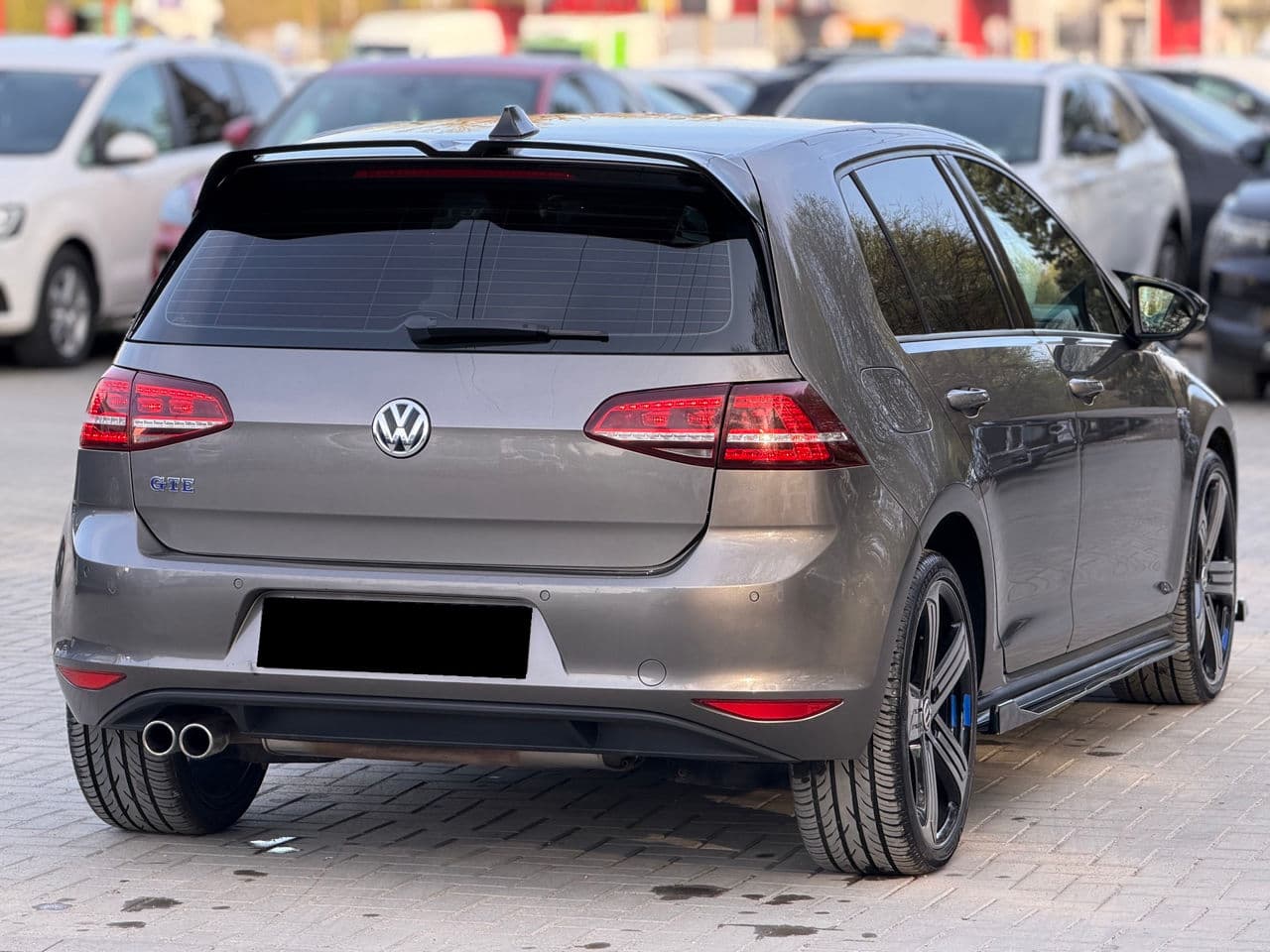 2015 Volkswagen Golf GTE — Miniatură 4
