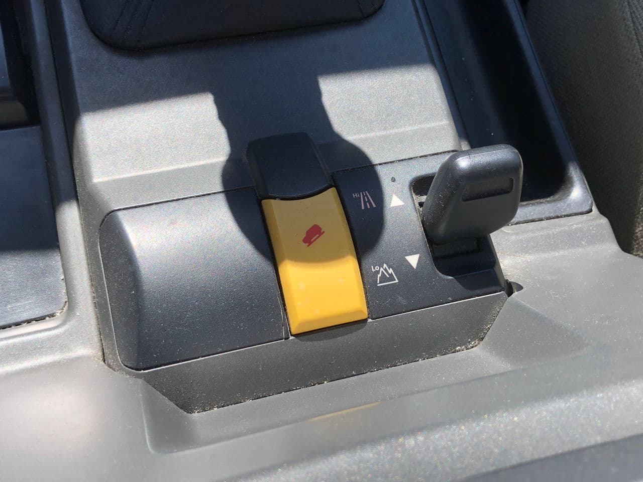 2006 Land Rover Discovery — Miniatură 13