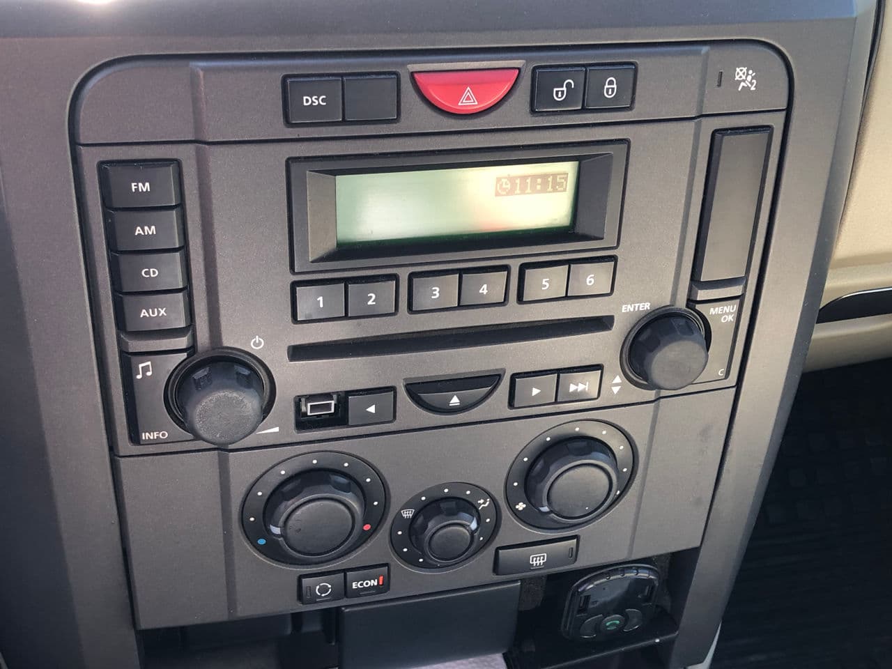 2006 Land Rover Discovery — Miniatură 12