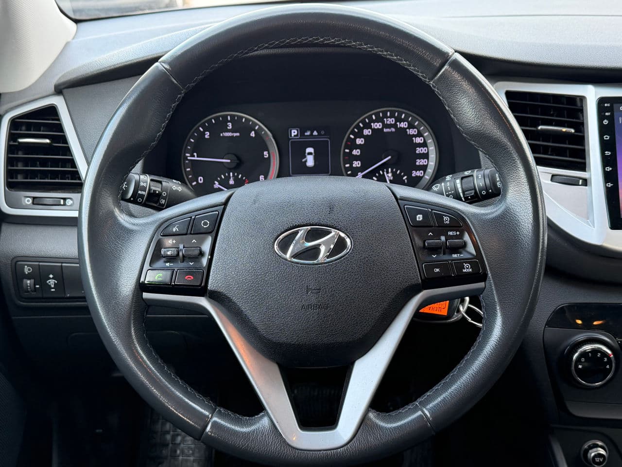2016 Hyundai Tucson — Miniatură 10