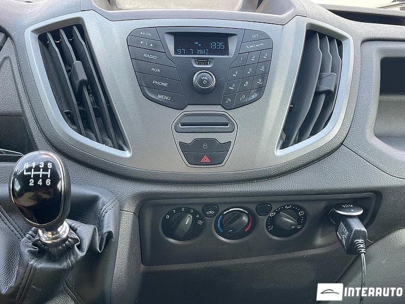 2016 Ford Transit — Miniatură 8
