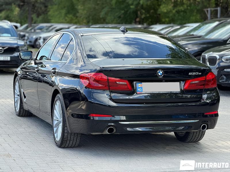 2017 BMW 530e — Miniatură 4
