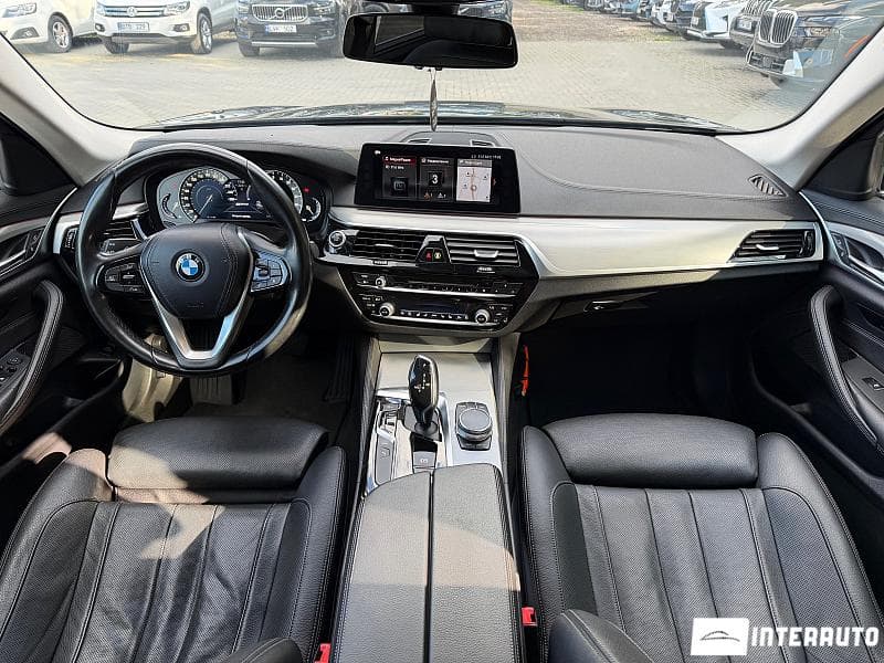 2017 BMW 530e — Miniatură 9