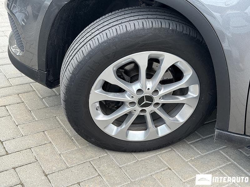 2015 Mercedes GLA 180 — Miniatură 16