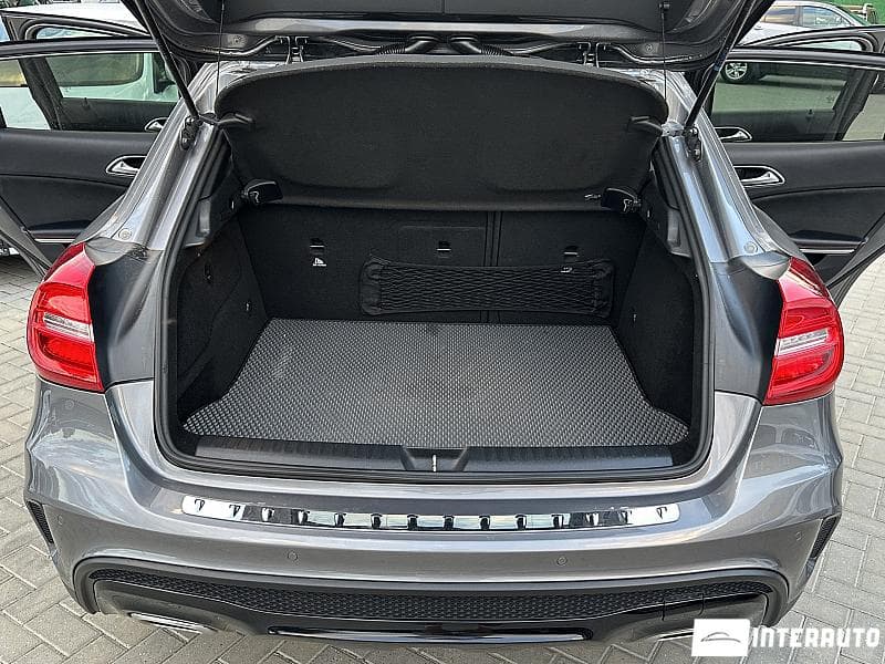 2015 Mercedes GLA 180 — Miniatură 19