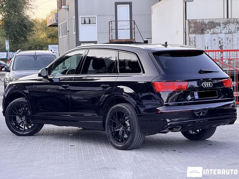 2017 Audi Q7 — Miniatură 2