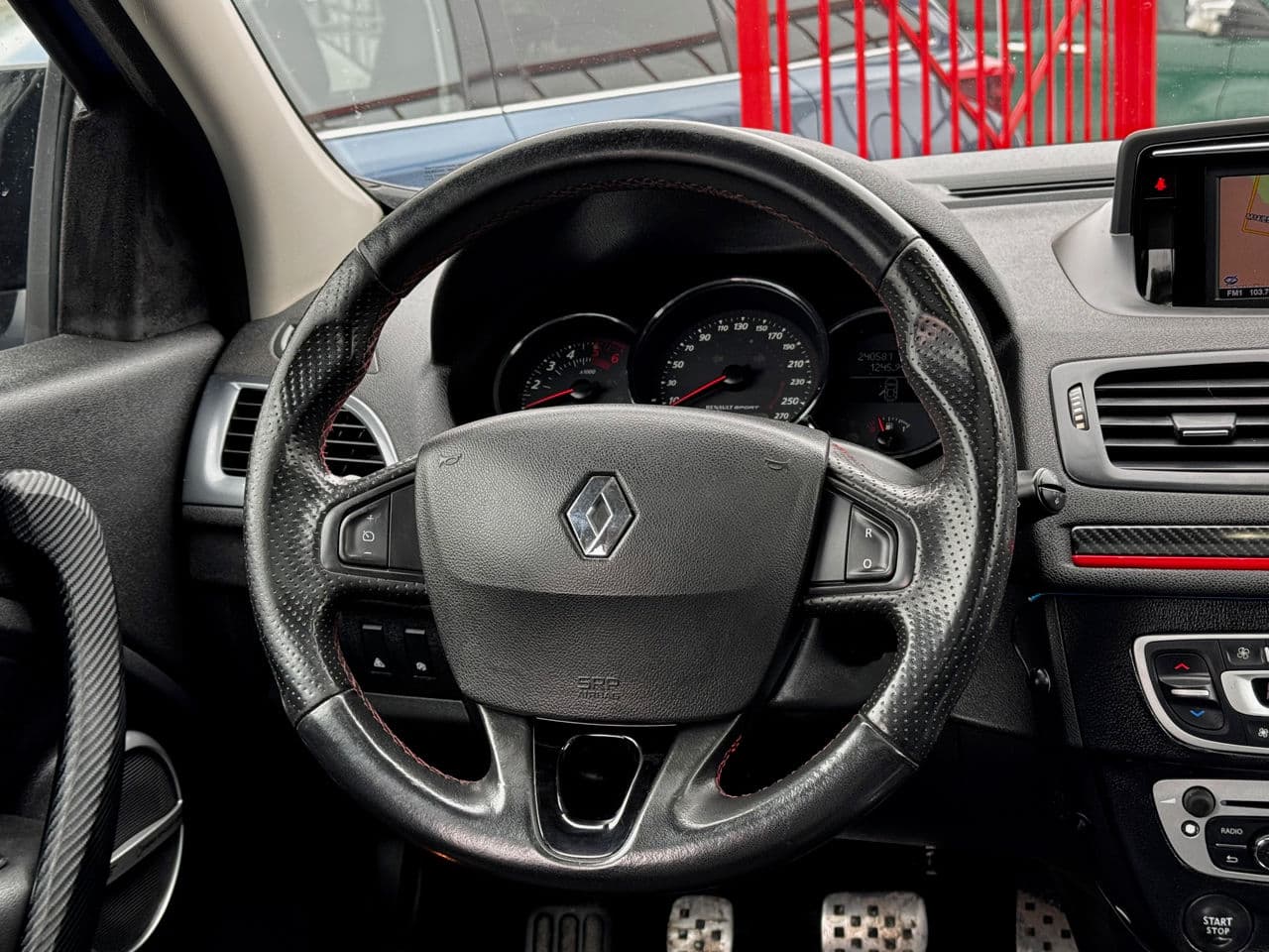 Renault Megane 2012 — Миниатюра 9