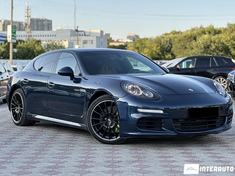 2015 Porsche Panamera S — Miniatură 4
