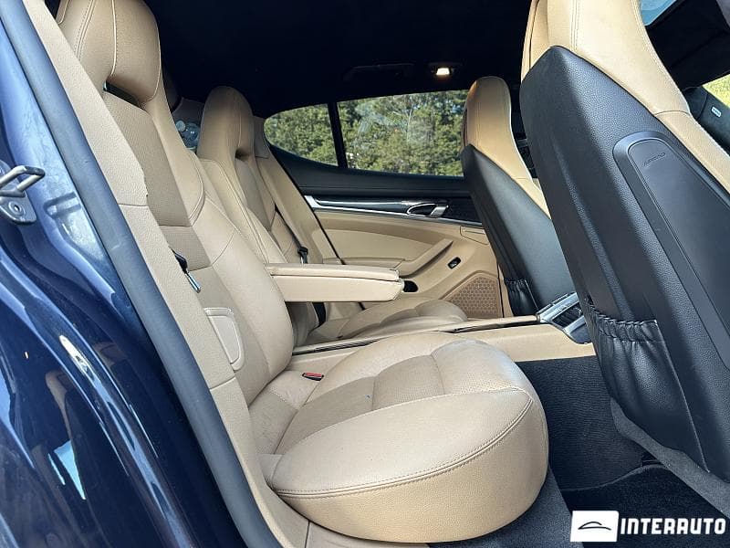 2015 Porsche Panamera S — Miniatură 18