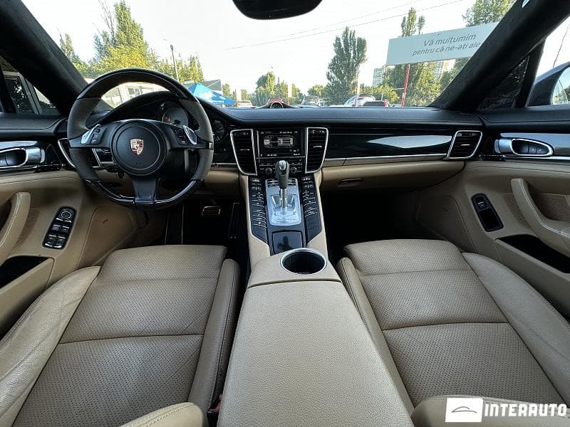 2015 Porsche Panamera S — Miniatură 9