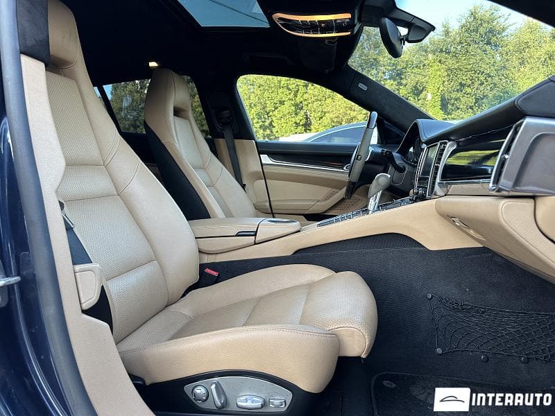 2015 Porsche Panamera S — Miniatură 14