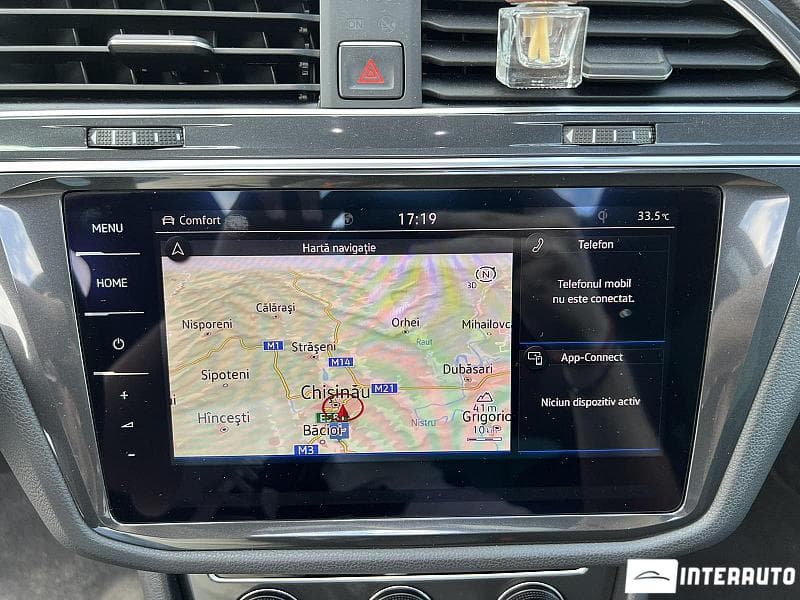 2017 Volkswagen Tiguan — Miniatură 24