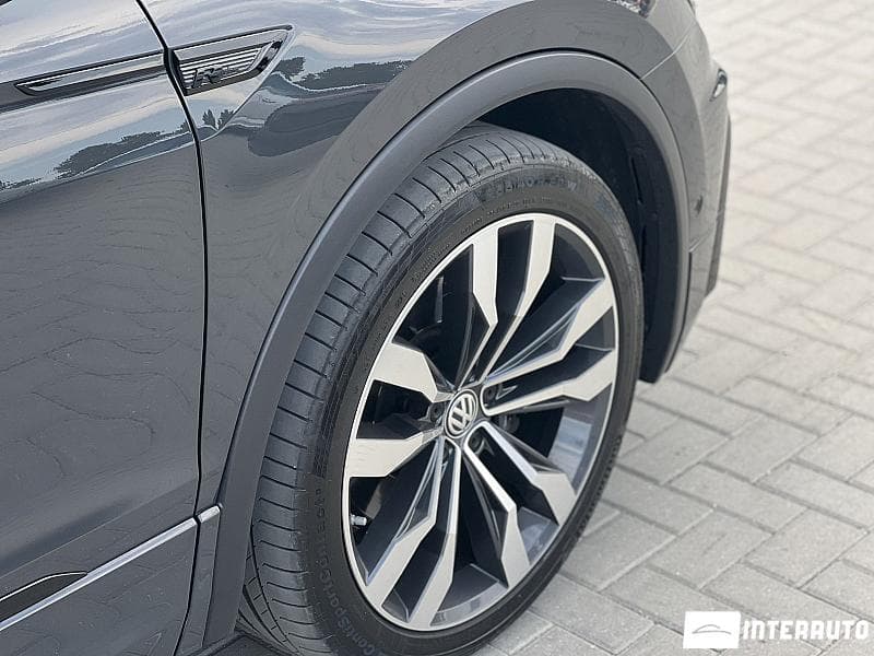 2017 Volkswagen Tiguan — Miniatură 8