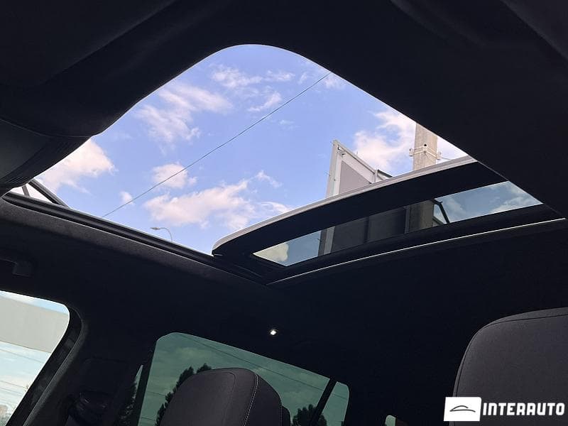 2017 Volkswagen Tiguan — Miniatură 10