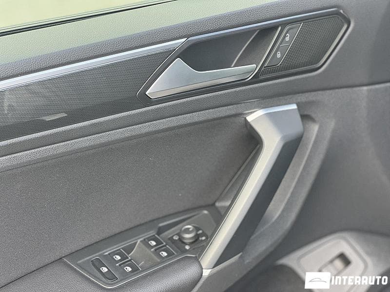 2017 Volkswagen Tiguan — Miniatură 17