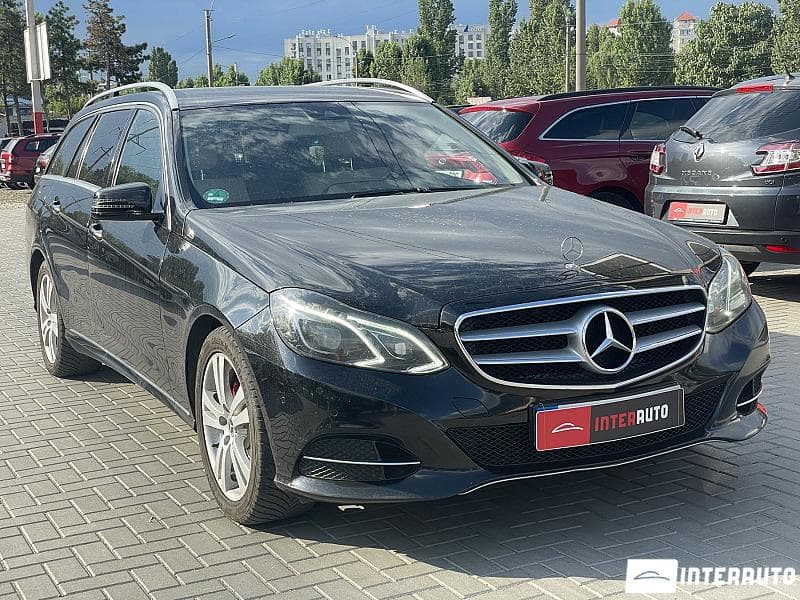 2013 Mercedes E 220 — Miniatură 3