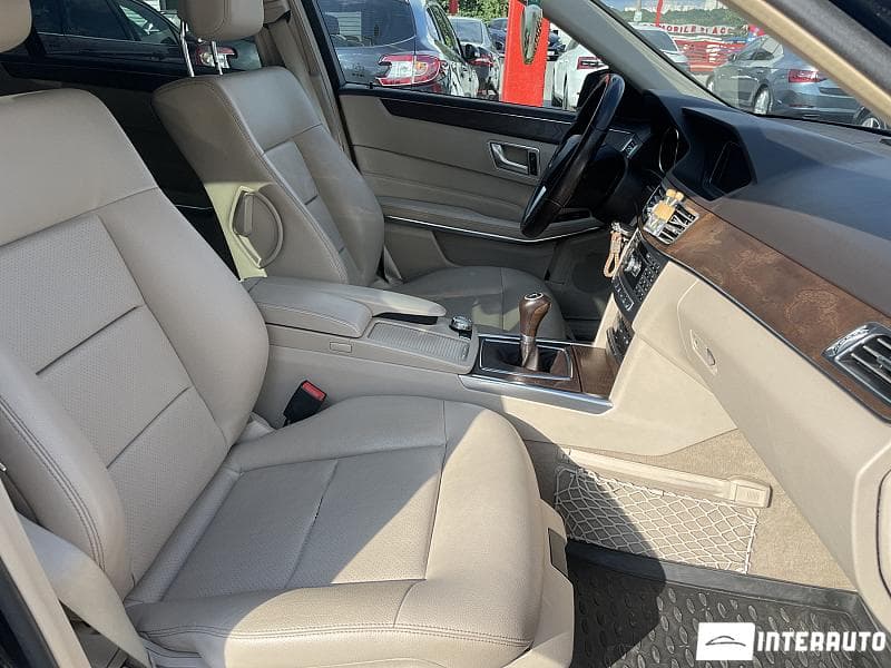 2013 Mercedes E 220 — Miniatură 7