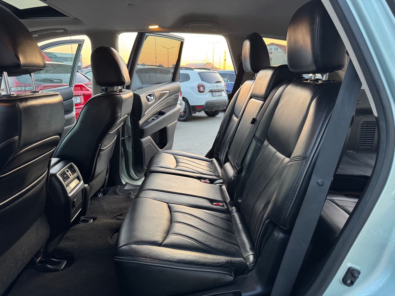 2014 Infiniti QX60 — Miniatură 16