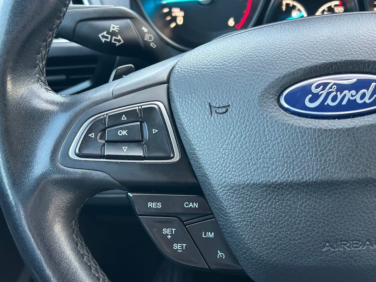 2017 Ford Kuga — Miniatură 9