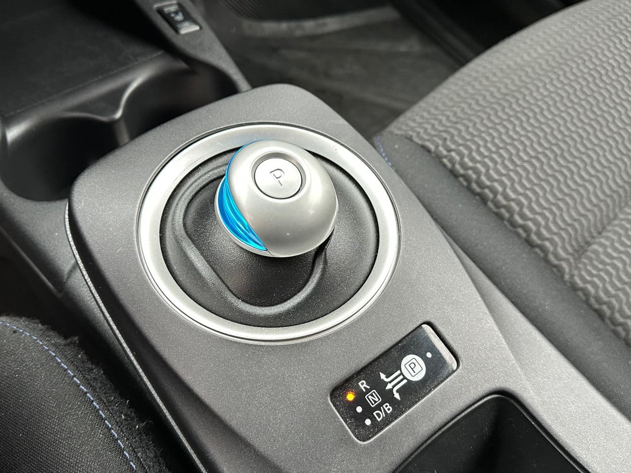 2014 Nissan Leaf — Miniatură 9