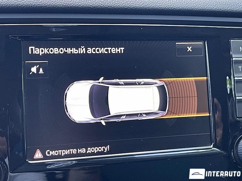 2017 Skoda Octavia — Miniatură 10