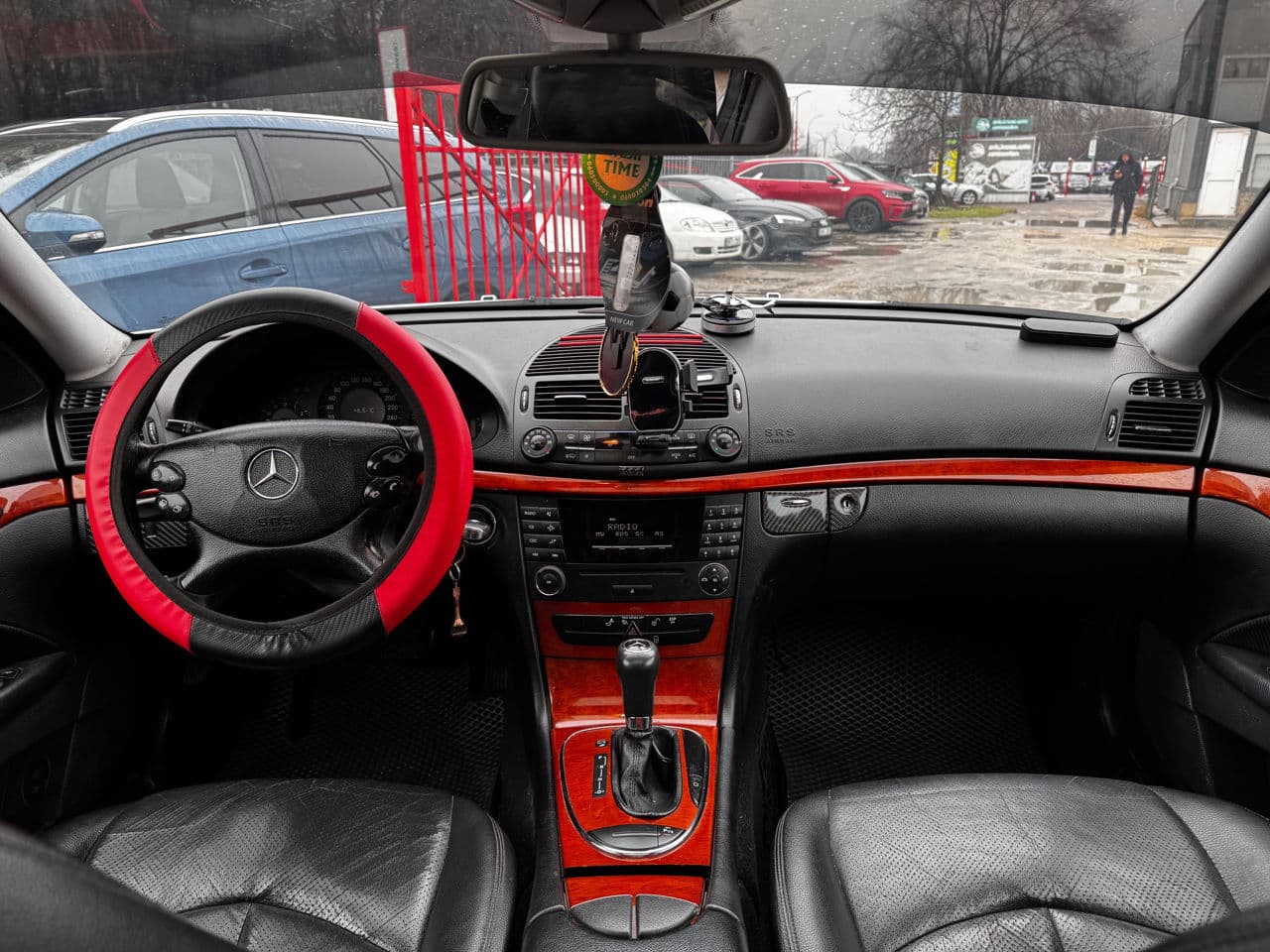 2007 Mercedes E 200 — Miniatură 7