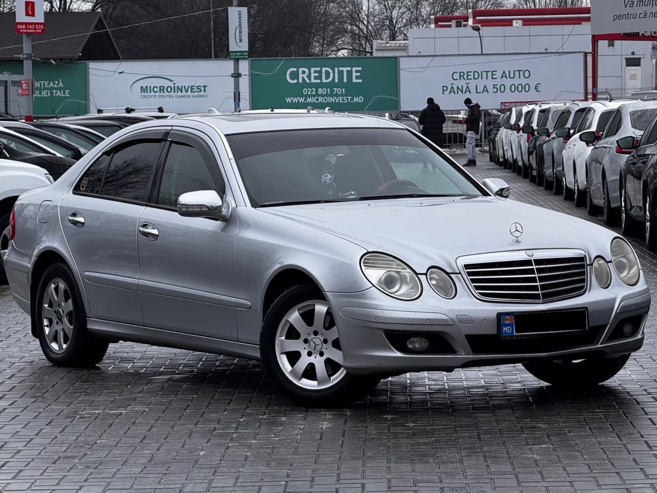 2007 Mercedes E 200 — Miniatură 3
